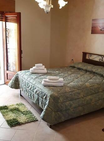 Borgo San Giorgio Apartment คาสเตลโมลา ภายนอก รูปภาพ