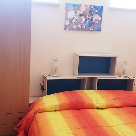 Borgo San Giorgio Apartment คาสเตลโมลา ภายนอก รูปภาพ
